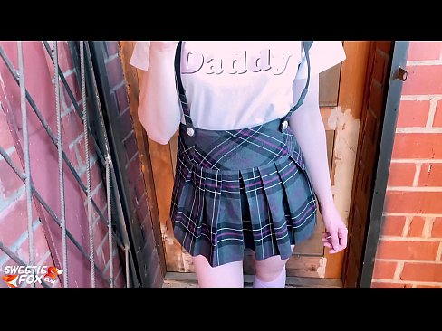 ❤️ 女子校生は授業の代わりに彼女のペニスを深く吸ってファックする。 ❤ at us ❌️