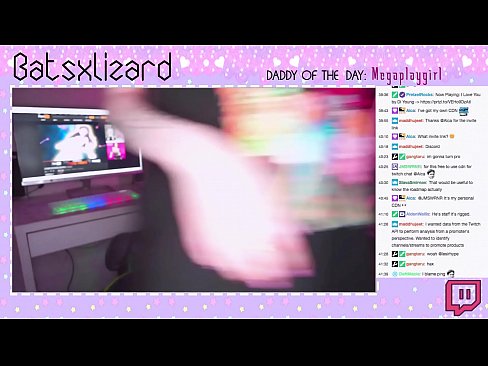 ❤️ ゲーマーがストリームをオフにするのを忘れて、生放送で潮を吹く ❤ at us ❌️